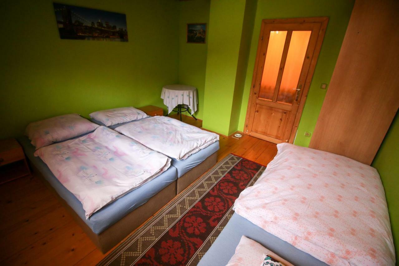 Penzion Hacienda Liptovska Osada Bagian luar foto